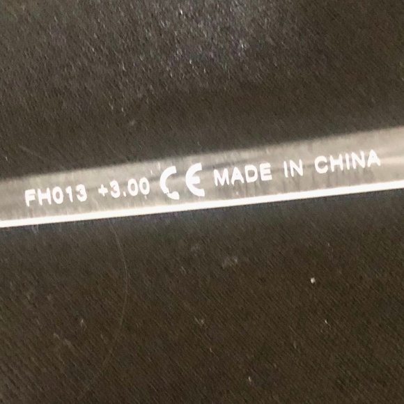 Fully Magnified +3.00 Readers ~ NWOT - Picture 4 of 4